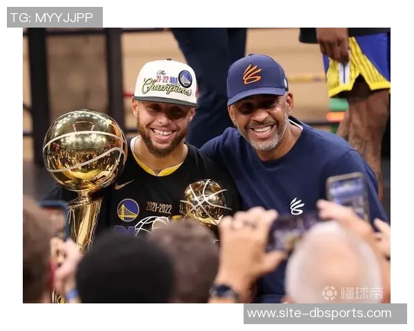 勇士寻求年薪不超1500万的大个子球员克拉克斯顿身价过高成阻碍